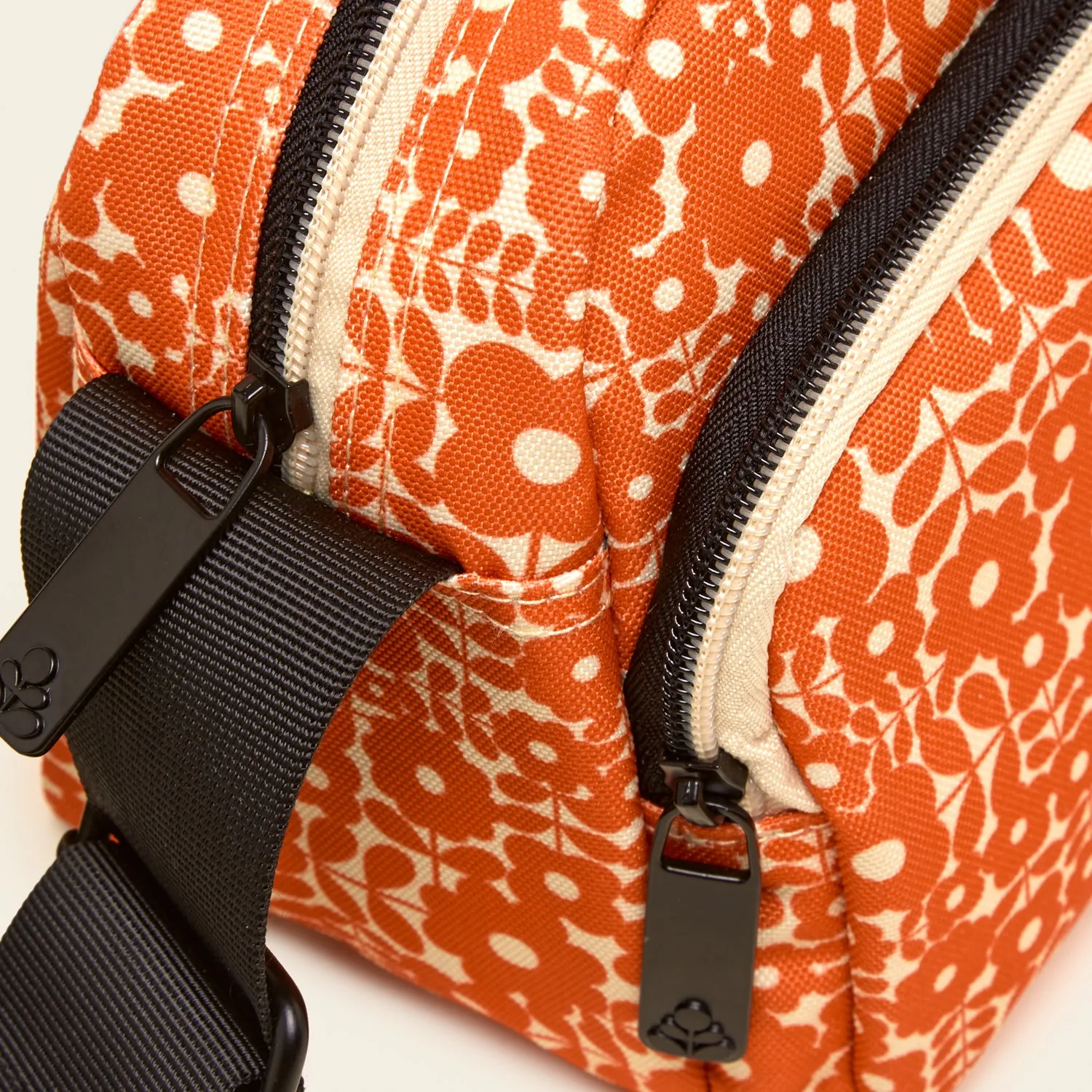 Angle Camera Bag - Criss Cross Stem Tomato