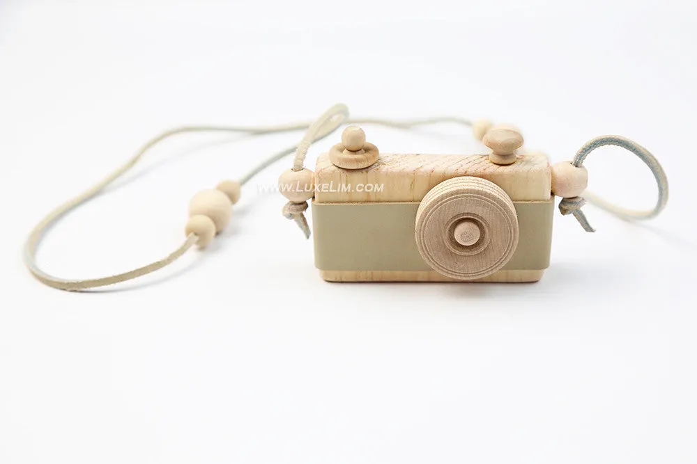 Wooden toy Camera